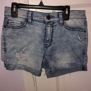 Mudd Light wash Jean shorts